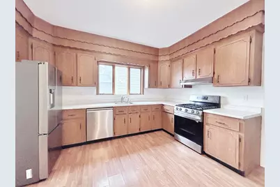 40 Spring Garden Street #1, Boston, MA 02125 - Photo 2