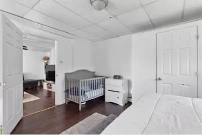 24 Adams St, Springfield, MA 01105 - Photo 4