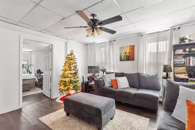 24 Adams St, Springfield, MA 01105 - Photo 2