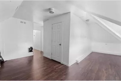 24 Adams St, Springfield, MA 01105 - Photo 6