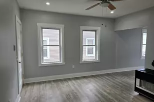 90 Quequechan St, Fall River, MA 02723 - Photo 4