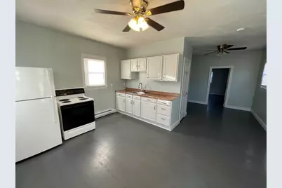 14 Hartford Ave #3, Uxbridge, MA 01569 - Photo 2