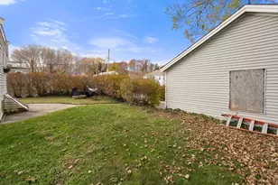 63 Cherry St, Plymouth, MA 02360 - Photo 26