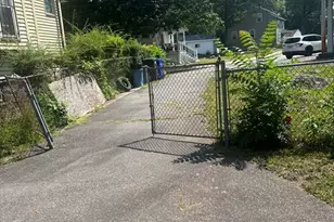 34 Ridlon Rd, Boston, MA 02136 - Photo 10