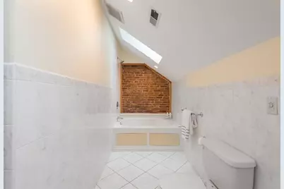 36 Sciarappa St, Cambridge, MA 02141 - Photo 18