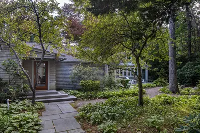 16 Vine St, Marion, MA 02738 - Photo 16