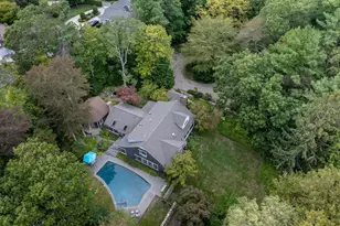 16 Vine St, Marion, MA 02738 - Photo 6