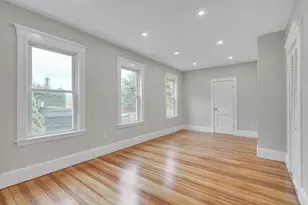 701 Hammond St, Brookline, MA 02467 - Photo 12