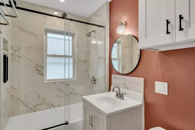 701 Hammond St #1, Brookline, MA 02467 - Photo 18