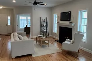 7 Venus Wy, Pelham, NH 03076 - Photo 12