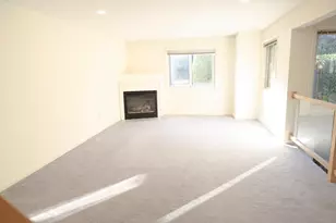 145 Captain Eames Cir, Ashland, MA 01721 - Photo 4