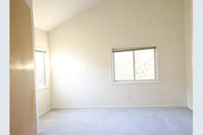 145 Captain Eames Cir #145, Ashland, MA 01721 - Photo 18