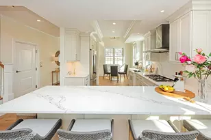 23 Clubview Dr, Andover, MA 01810 - Photo 4