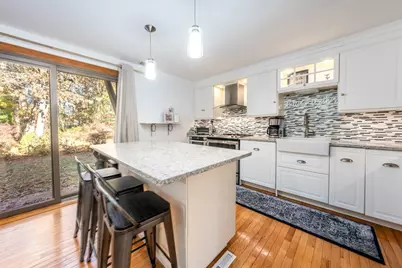 195 Falmouth Rd #9D, Mashpee, MA 02649 - Photo 8