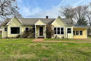 370 S Main St, Andover, MA 01810 - Photo 1