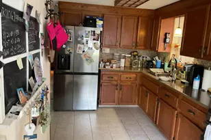 41 Hillside Dr, Springfield, MA 01118 - Photo 2