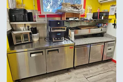 160 Lynn Street, Peabody, MA 01960 - Photo 10