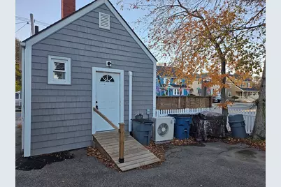 160 Lynn Street, Peabody, MA 01960 - Photo 8