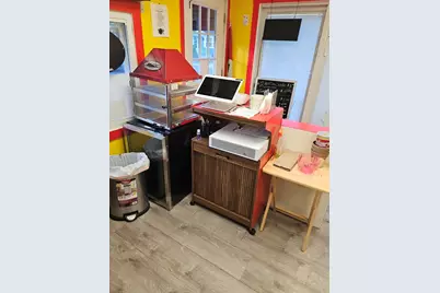 160 Lynn Street, Peabody, MA 01960 - Photo 12