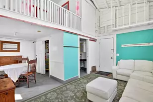 37 Pearl St, Provincetown, MA 02657 - Photo 20