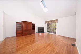 24 Olde Canal Way, Uxbridge, MA 01569 - Photo 6