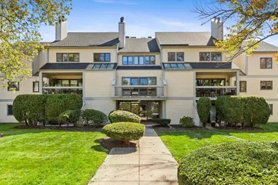 1100 Salem Street #58, Peabody, MA 01940 - Photo 2