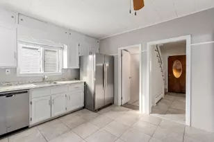 960 Shirley St, Winthrop, MA 02152 - Photo 12