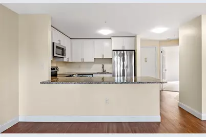 11 Church St #307, Salem, MA 01970 - Photo 10