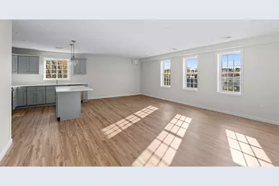 393 Court St #5, Plymouth, MA 02360 - Photo 10