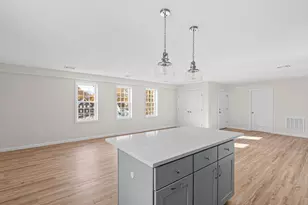 393 Court St, Plymouth, MA 02360 - Photo 12