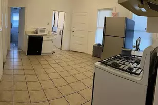 28 Gershom Ave, Lowell, MA 01854 - Photo 4