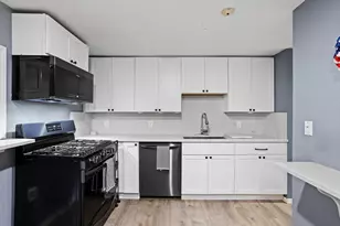 16 Middlesex St, Chelmsford, MA 01863 - Photo 8