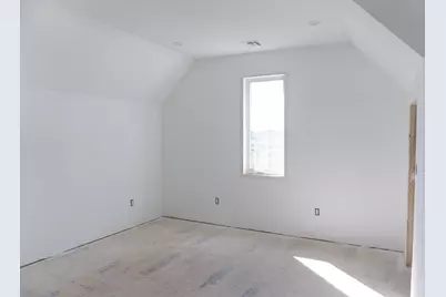 4 Oneil Way, Saugus, MA 01906 - Photo 16