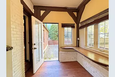 280 Quinobequin Rd, Newton, MA 02468 - Photo 8