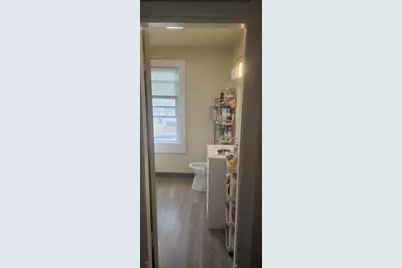 270 Berkshire Ave, Springfield, MA 01109 - Photo 12