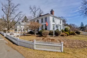 25 Woodbridge, South Hadley, MA 01075 - Photo 2