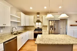 73 Plummer Ave, Northbridge, MA 01588 - Photo 6