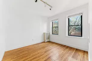 39 Glenville Ave, Boston, MA 02134 - Photo 2