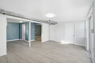 19 Emily St, Springfield, MA 01109 - Photo 36