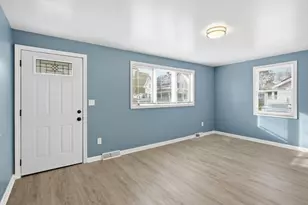 19 Emily St, Springfield, MA 01109 - Photo 10