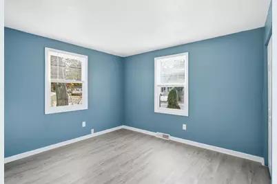 19 Emily St, Springfield, MA 01109 - Photo 18