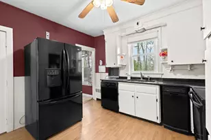 269 Middleboro Rd, Freetown, MA 02717 - Photo 14