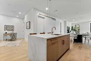 1114 Beacon St, Newton, MA 02641 - Photo 12