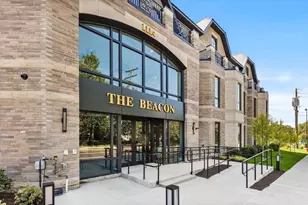 1114 Beacon St, Newton, MA 02641 - Photo 2