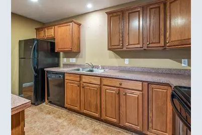 156 Hillside Village Dr #156, West Boylston, MA 01583 - Photo 10