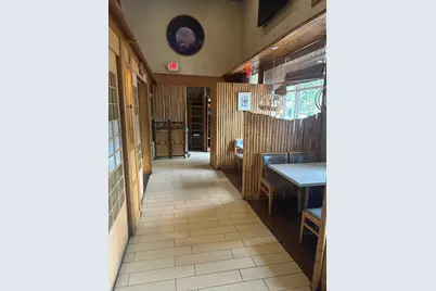 1280 Beacon Street, Brookline, MA 02446 - Photo 12