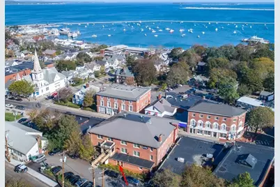 6A School St #6A, Plymouth, MA 02360 - Photo 2