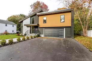 62 Evelyn Rd, Needham, MA 02494 - Photo 2