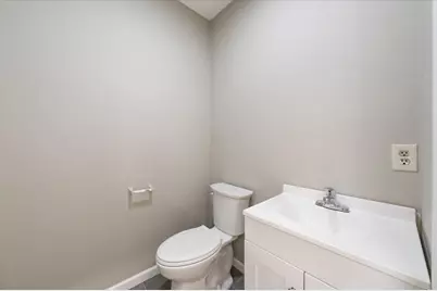 150 Westford #7, Tyngsborough, MA 01879 - Photo 8