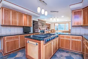 29 Rattle Hill Rd, Southampton, MA 01073 - Photo 8